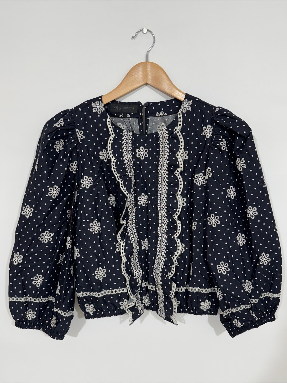 WSH80 {Zara} Navy Blue White Eyelet Embroidered Polka Dot Crop Blouse Top Shirt